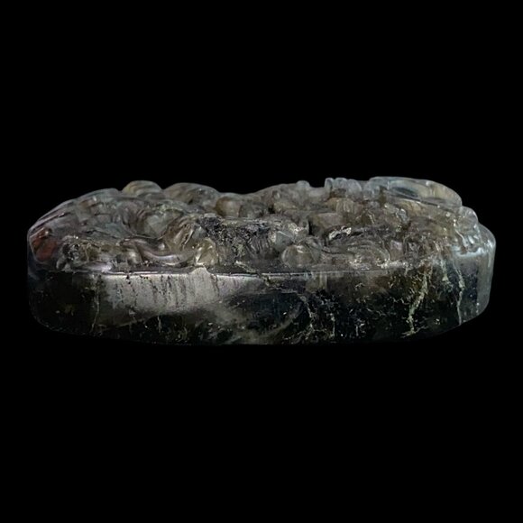 Carved Labradorite Dragon cabochon - Picture 7 of 15